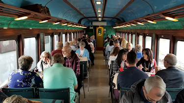 Click here to see the Entertainment Train car pictures